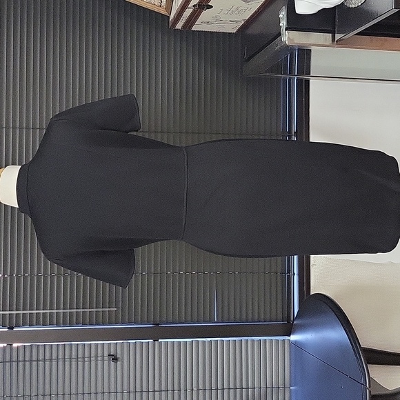 St.John jacket - Picture 4 of 7